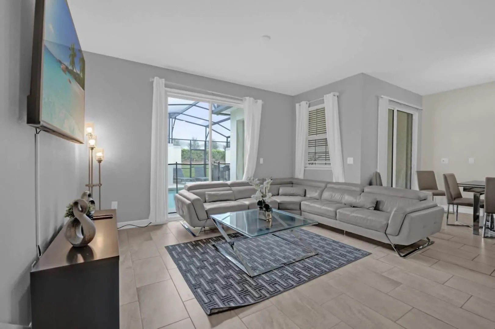 Luxury Davenport Home Perfect Family Getaway location