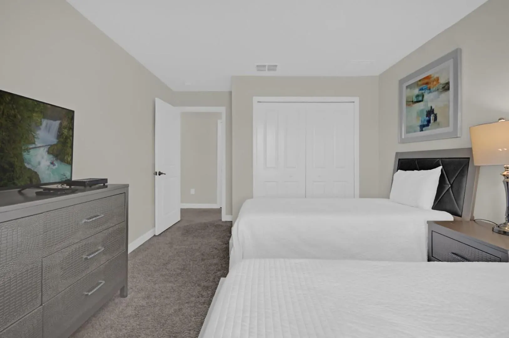 Luxury Davenport Home Perfect Family Getaway Holiday home